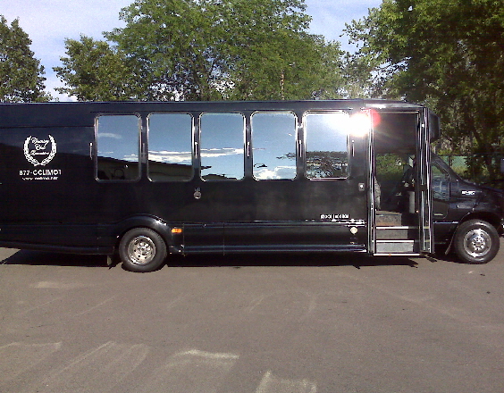 LIMO COACH